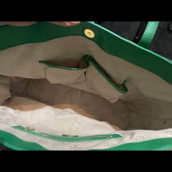 Tory Burch shoes 8/12 and tote green and white - Picture 4 of 7
